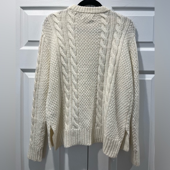 Abercrombie & Fitch Cream Cable-Knit Fishermans Crewneck Sweater Large - Picture 2 of 13